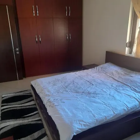 Appartamento Xhipe Korce